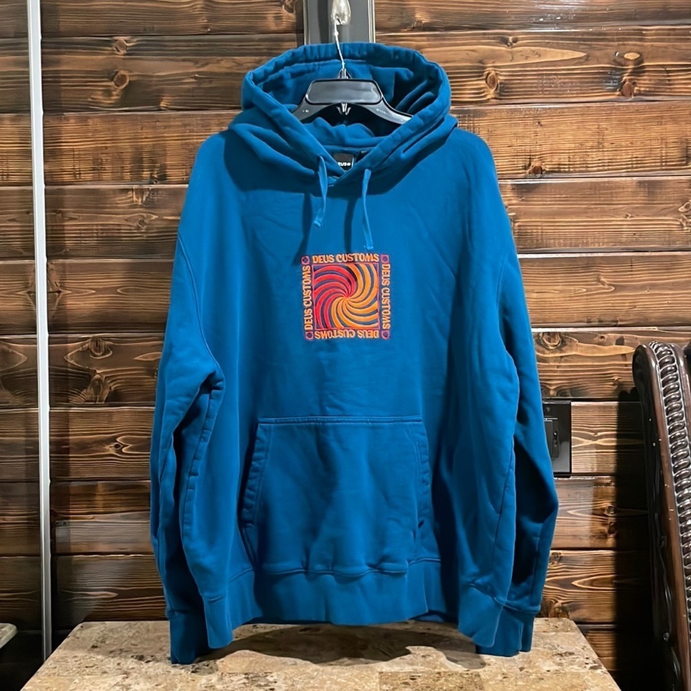 DEUS Hoodie